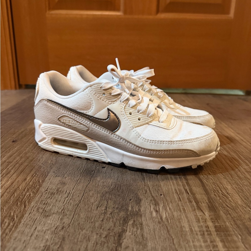 Women’s Nike Air Max